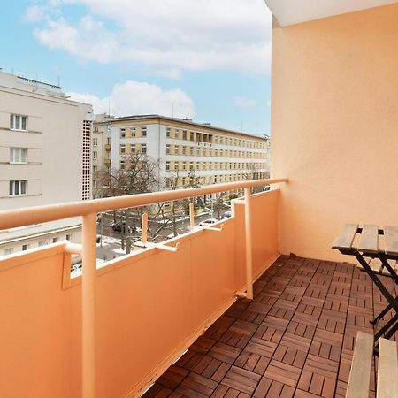 Cozy Pastel Two Bedroom Apartment In Central Gdynia By Noclegi Renters Eksteriør billede